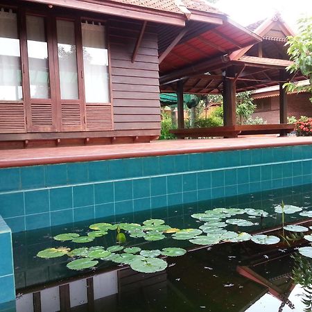 Rim Nam Kong Homestay Pak Chom Екстер'єр фото