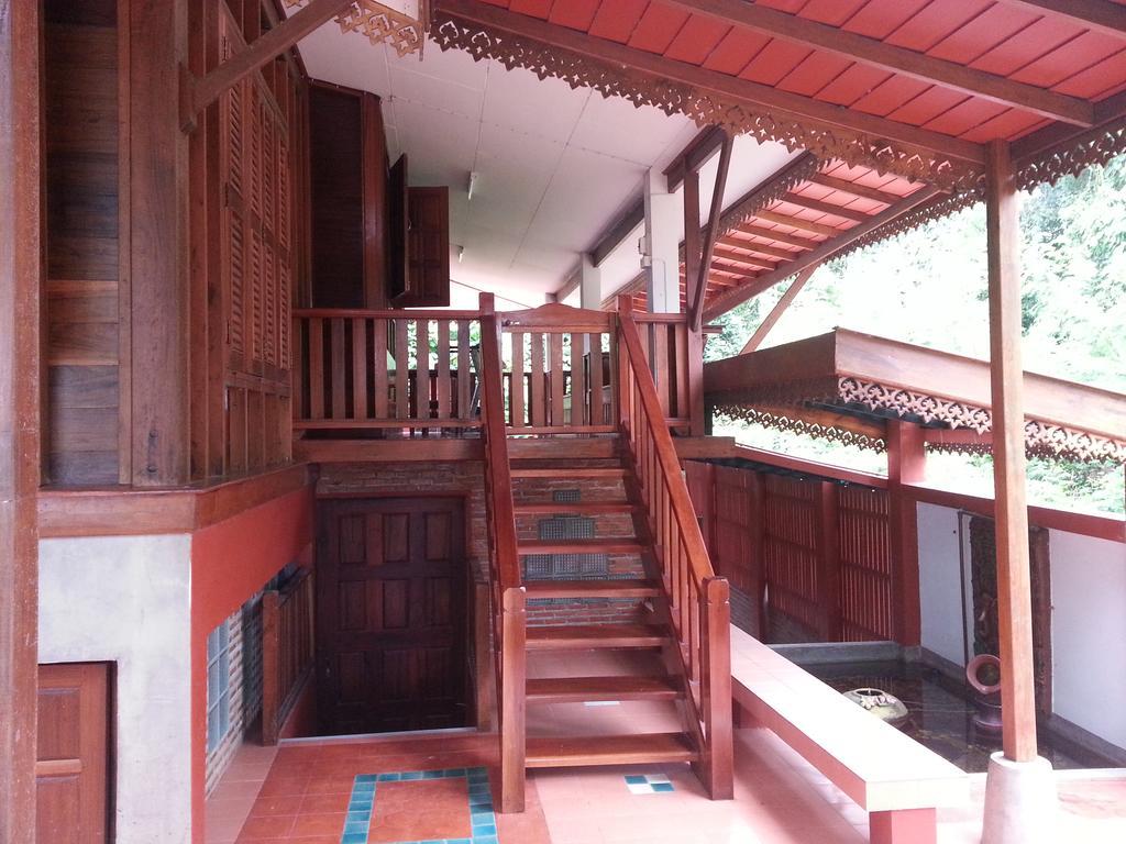 Rim Nam Kong Homestay Pak Chom Екстер'єр фото