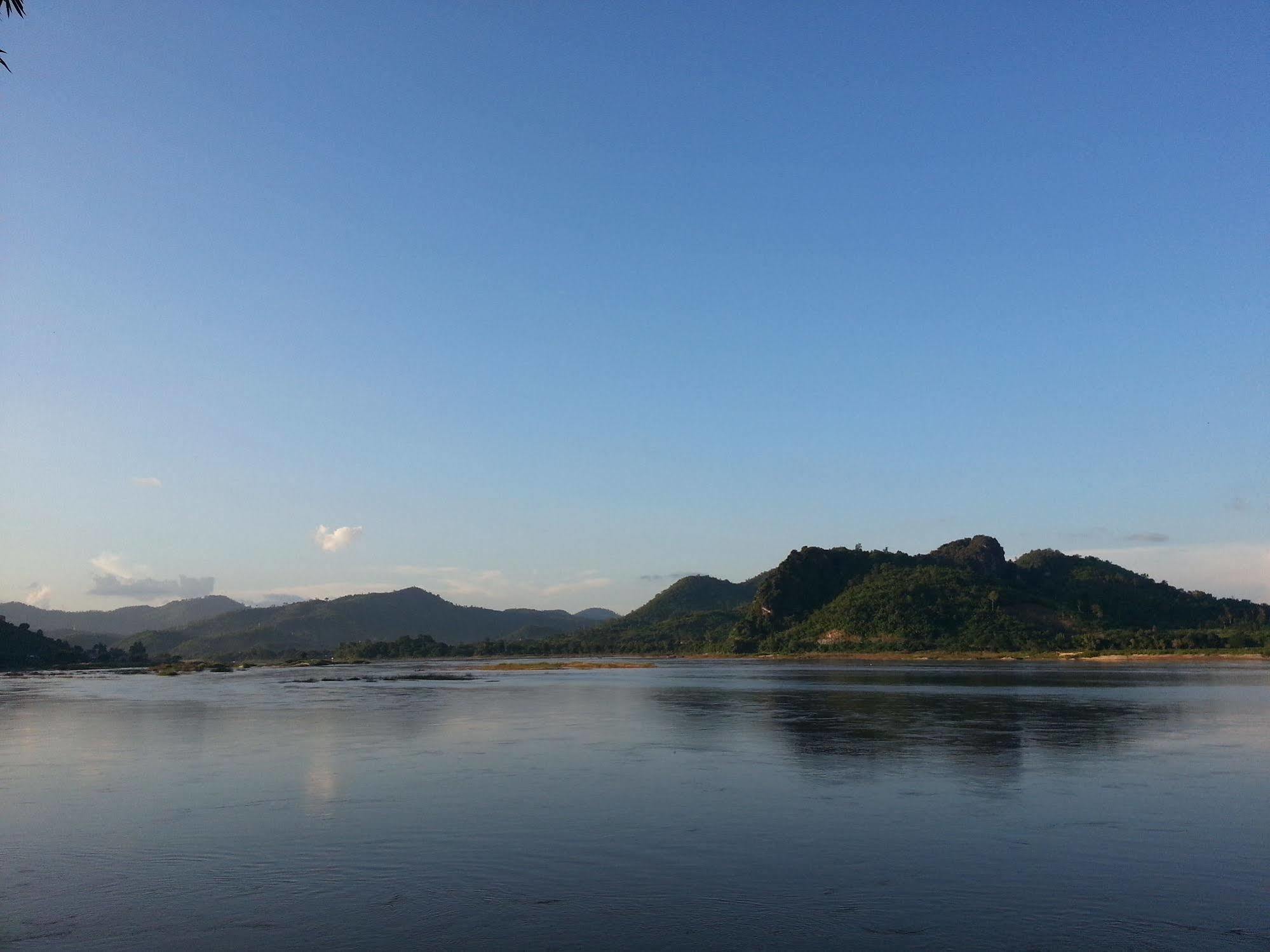 Rim Nam Kong Homestay Pak Chom Екстер'єр фото