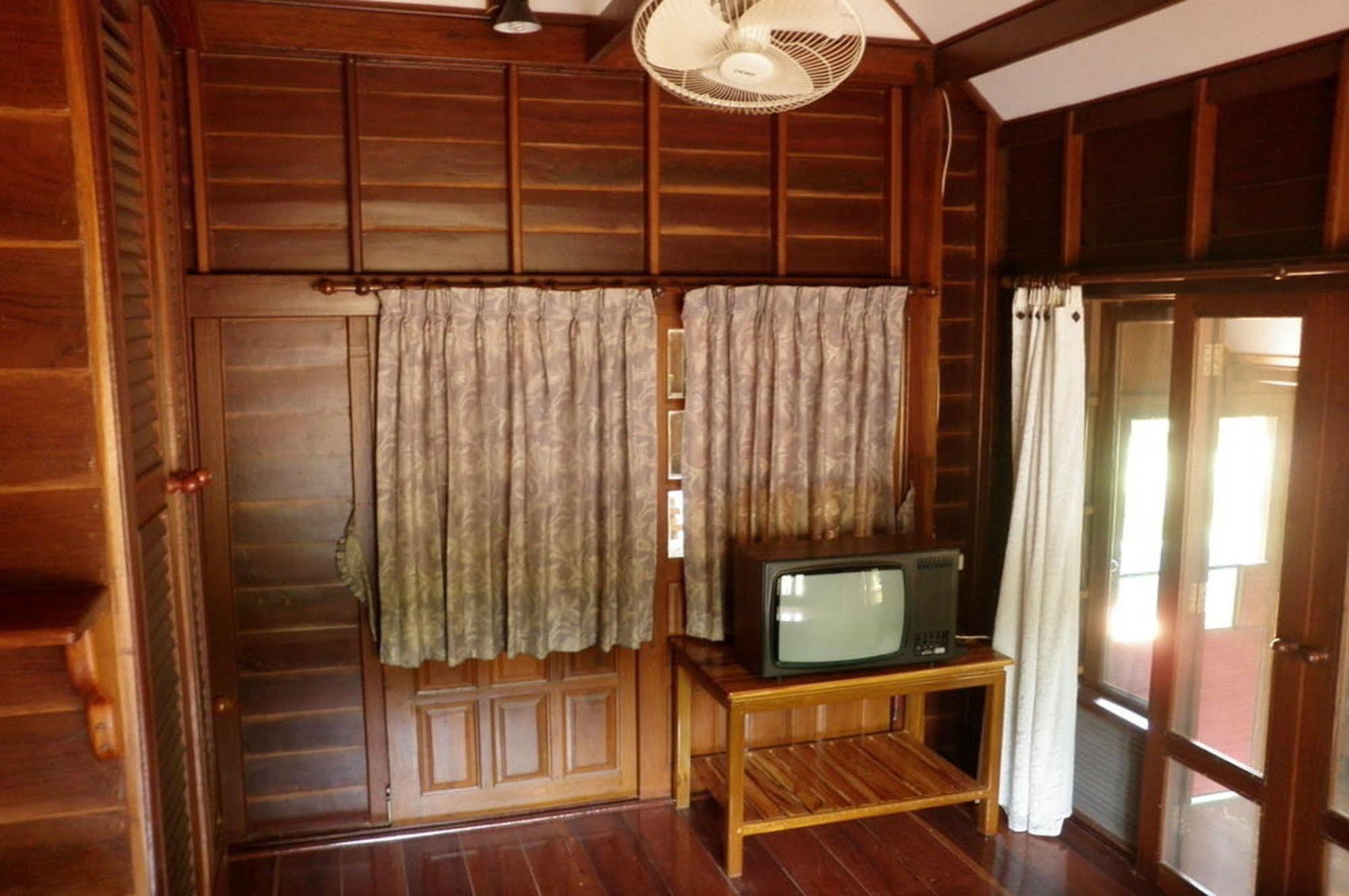 Rim Nam Kong Homestay Pak Chom Екстер'єр фото