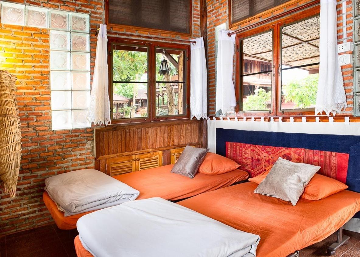 Rim Nam Kong Homestay Pak Chom Екстер'єр фото